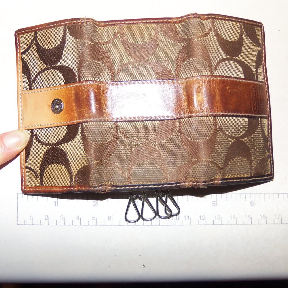 Coach  Wallet Keychain Vintage for 4 keys